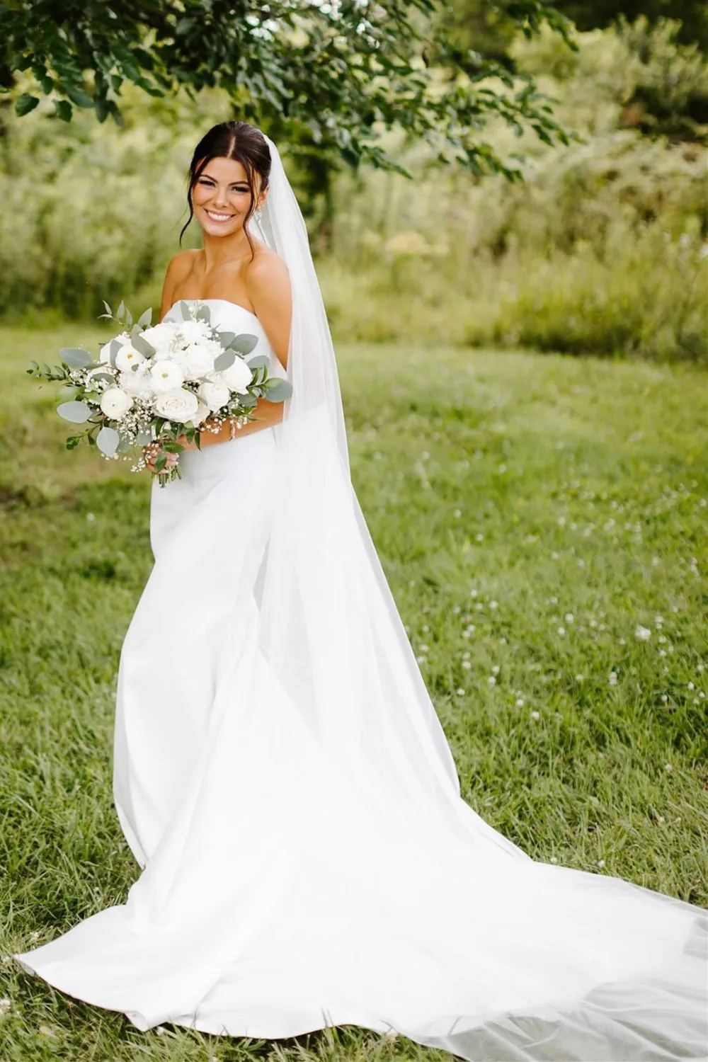 Beautiful A Line Strapless Mermaid White Long Bridal Dress with Button Up