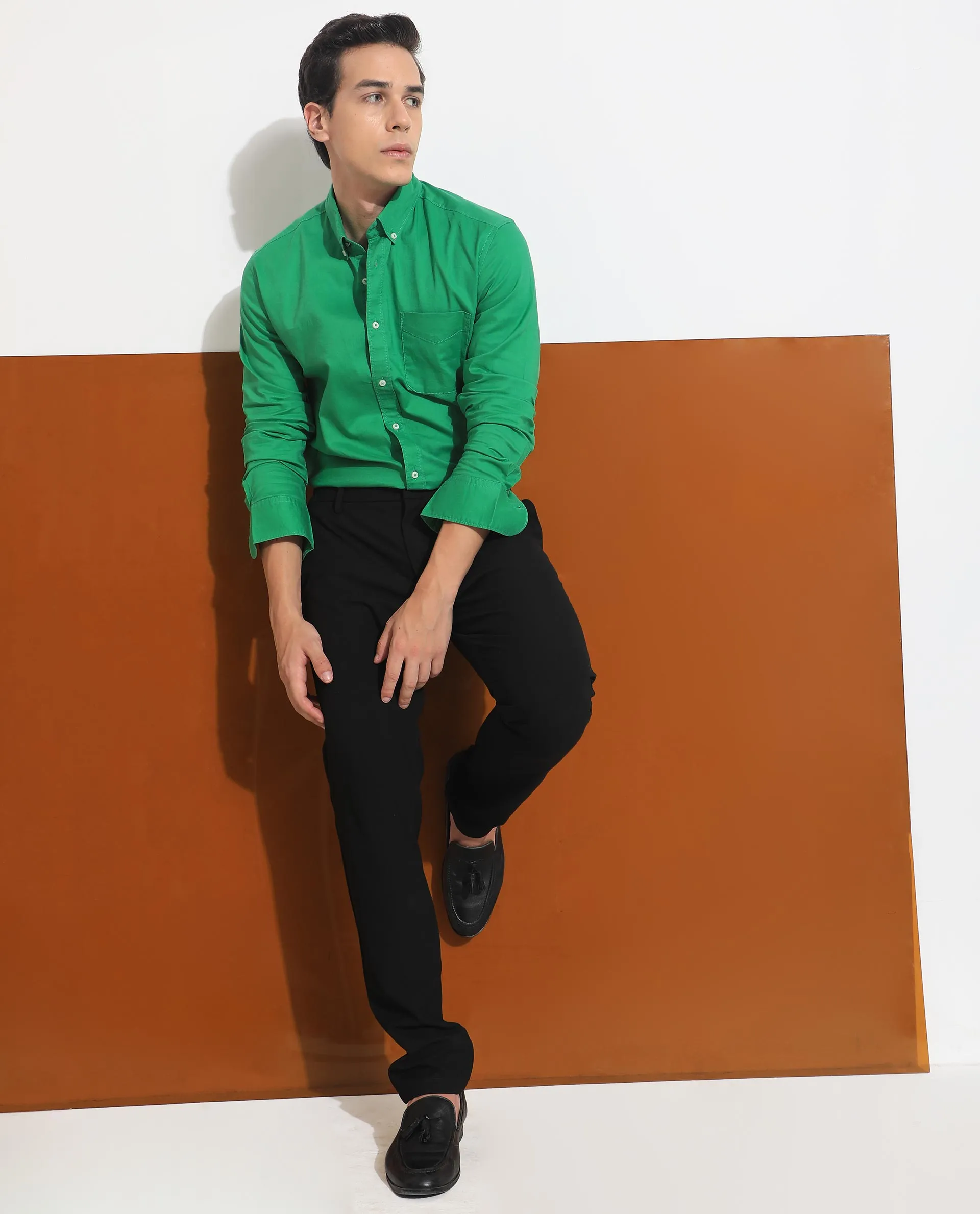 Rare Rabbit Men's Auxfo Pastel Green Cotton Fabric Full Sleeves Solid Shirt