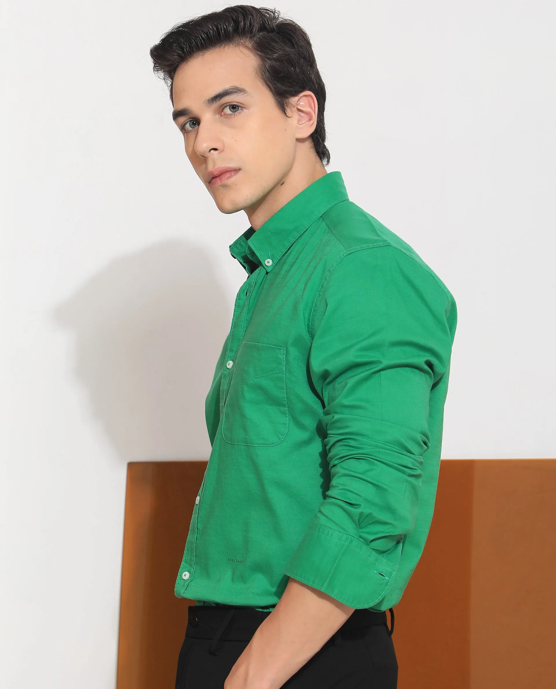 Rare Rabbit Men's Auxfo Pastel Green Cotton Fabric Full Sleeves Solid Shirt