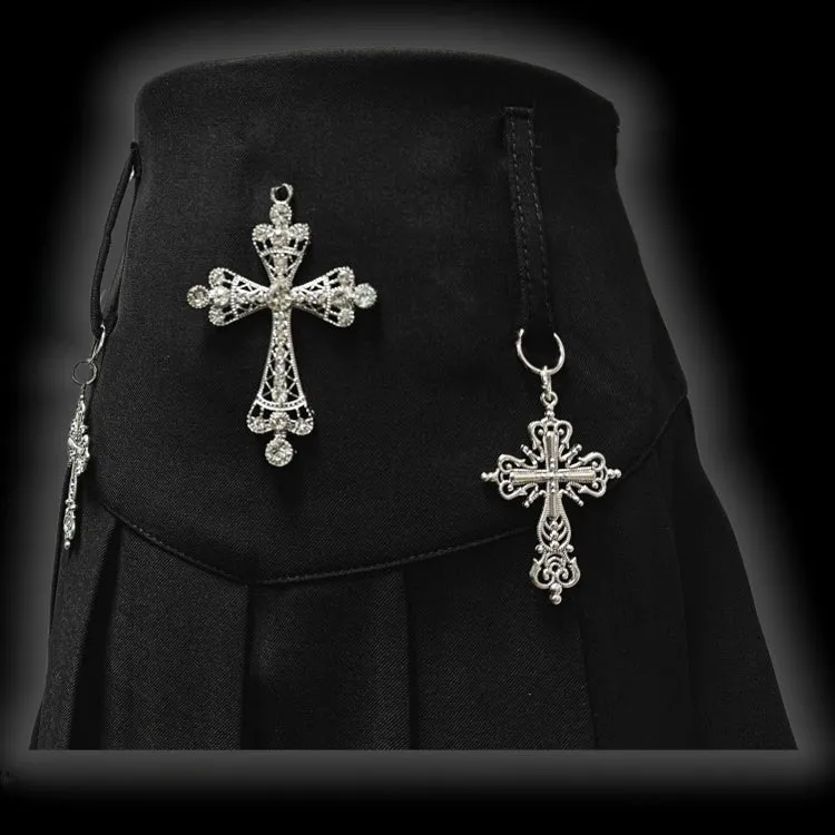 Y2K Black Cross Charms High Waist Studs Punk Pleated Skirt